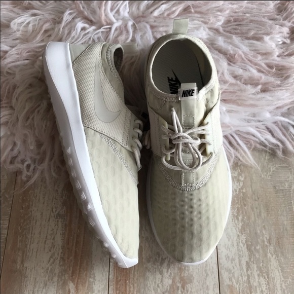 NWT Nike Juvenate light bone Rare - Picture 5 of 8
